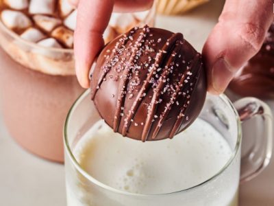 how to make hot cocoa bombs